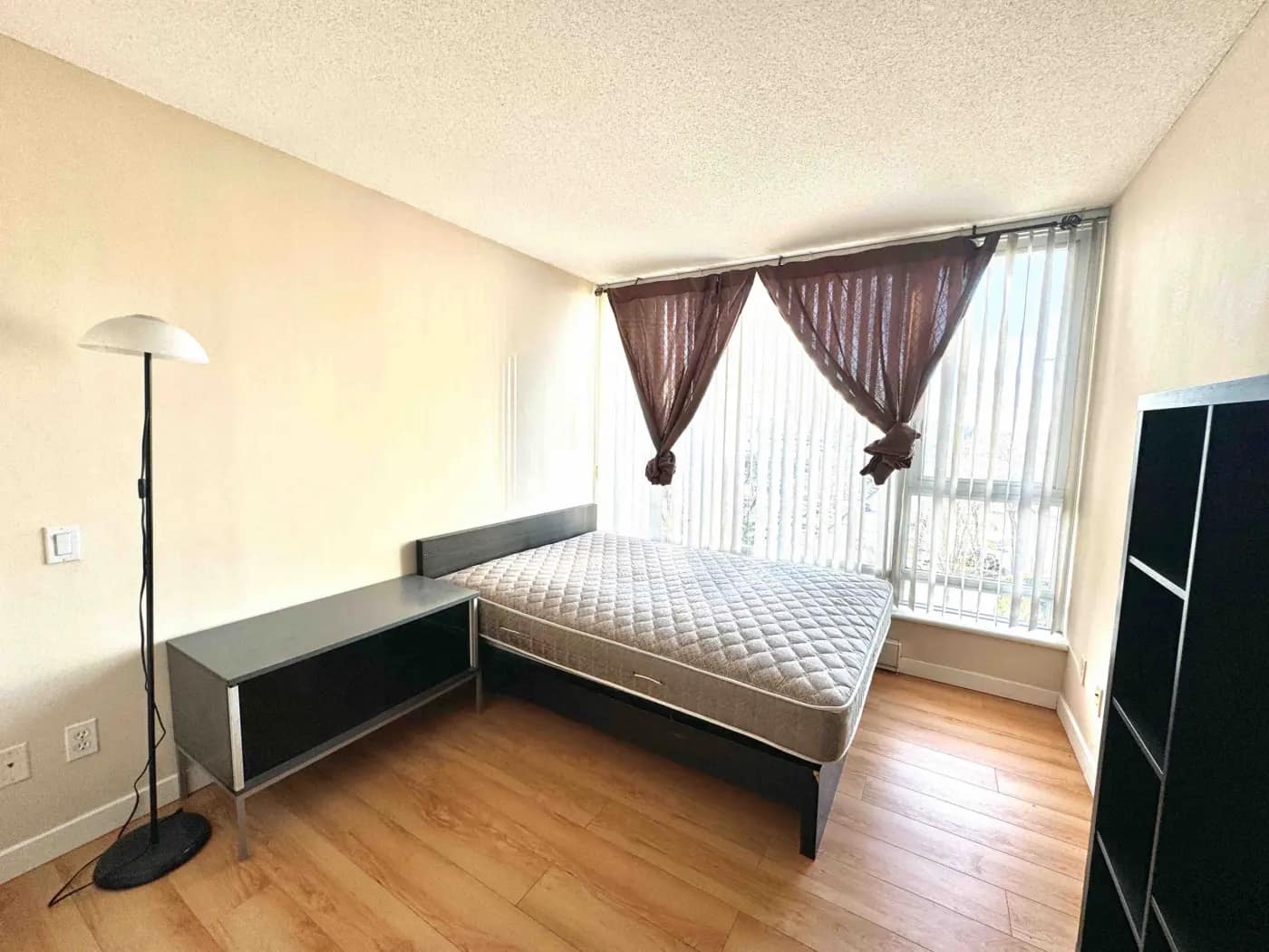 801-5068 Kwantlen Street, Richond BC V6X4K2