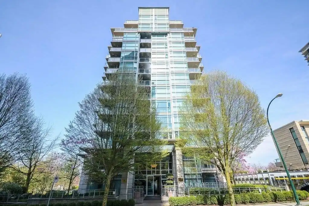 702-1889 Alberni Street, Vancouver BC V6G 3G7
