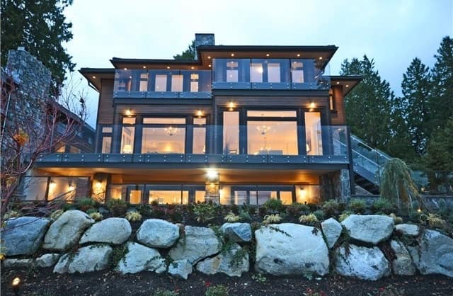 2603 Nelson Avenue, West Vancouver BC V7V 2R8