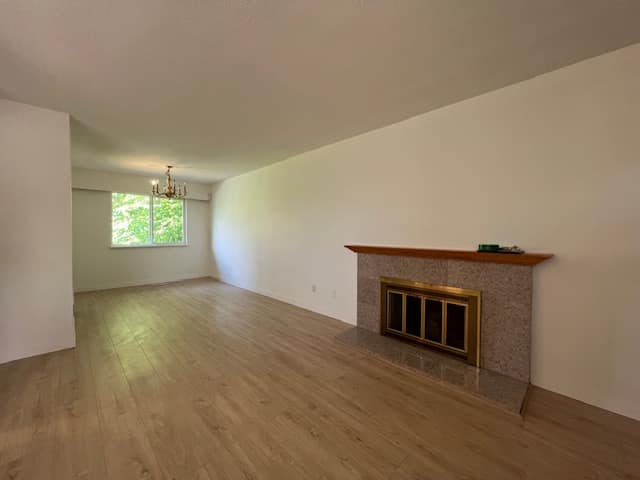 6086 Leibly Avenue, Burnaby, BC V5E 3C8(Upstairs-3 Bedroom)