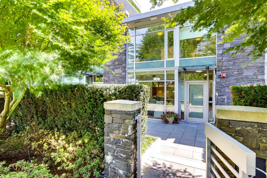 880 Arthur Erickson Place, West Vancouver BC V7T 0B3