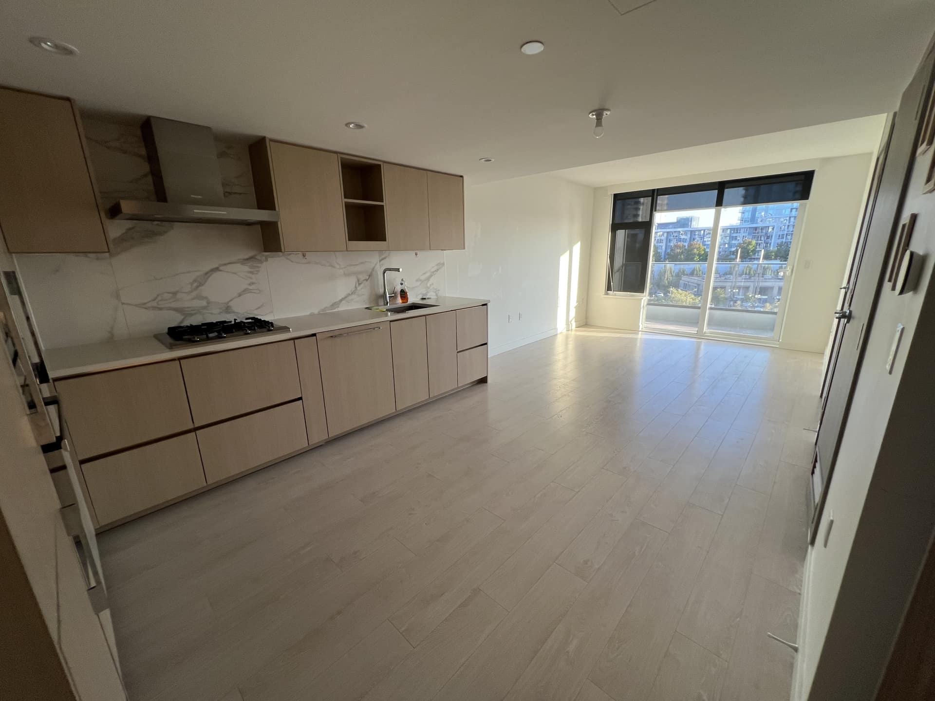 503-8555 Capstan Way, Richmond BC V6X 0W1
