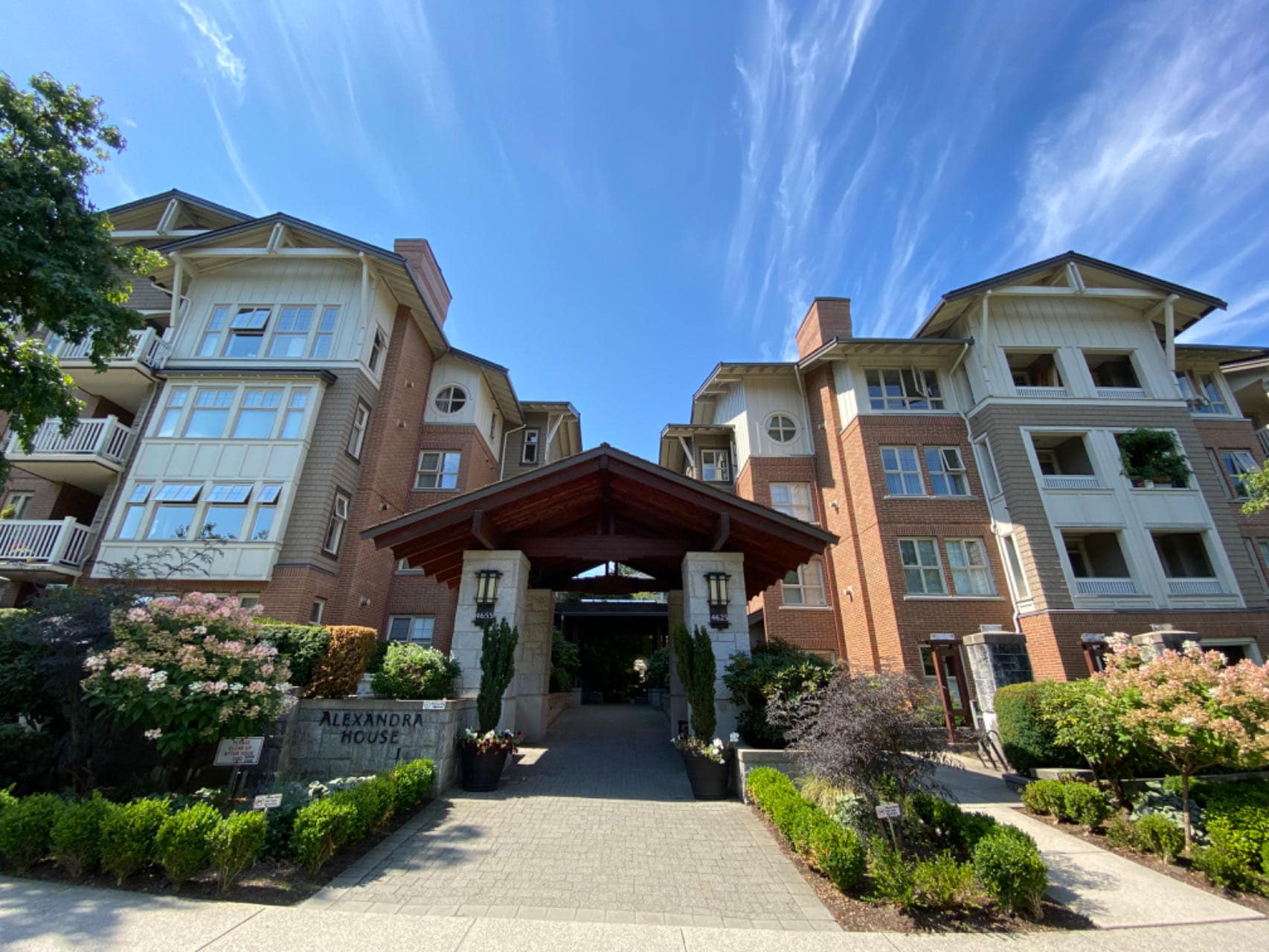 1305-4655 Valley Drive, Vancouver BC V6J5L63