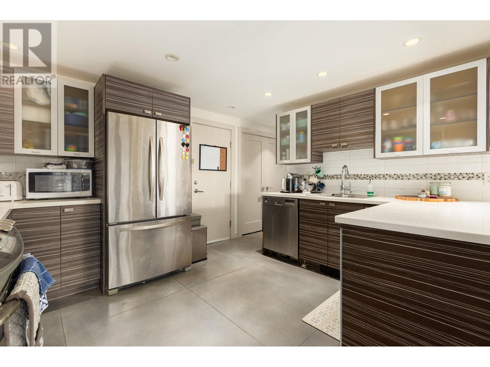 2771 Bellevue Avenue, West Vancouver BC V7V4X2(Downstairs)