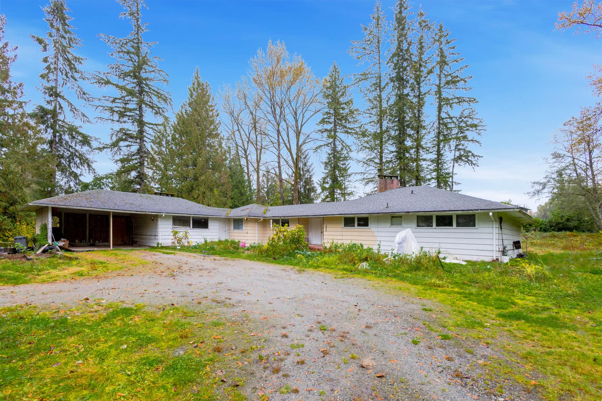 24069 110 Avenue, Maple Ridge BC V2W 1H7