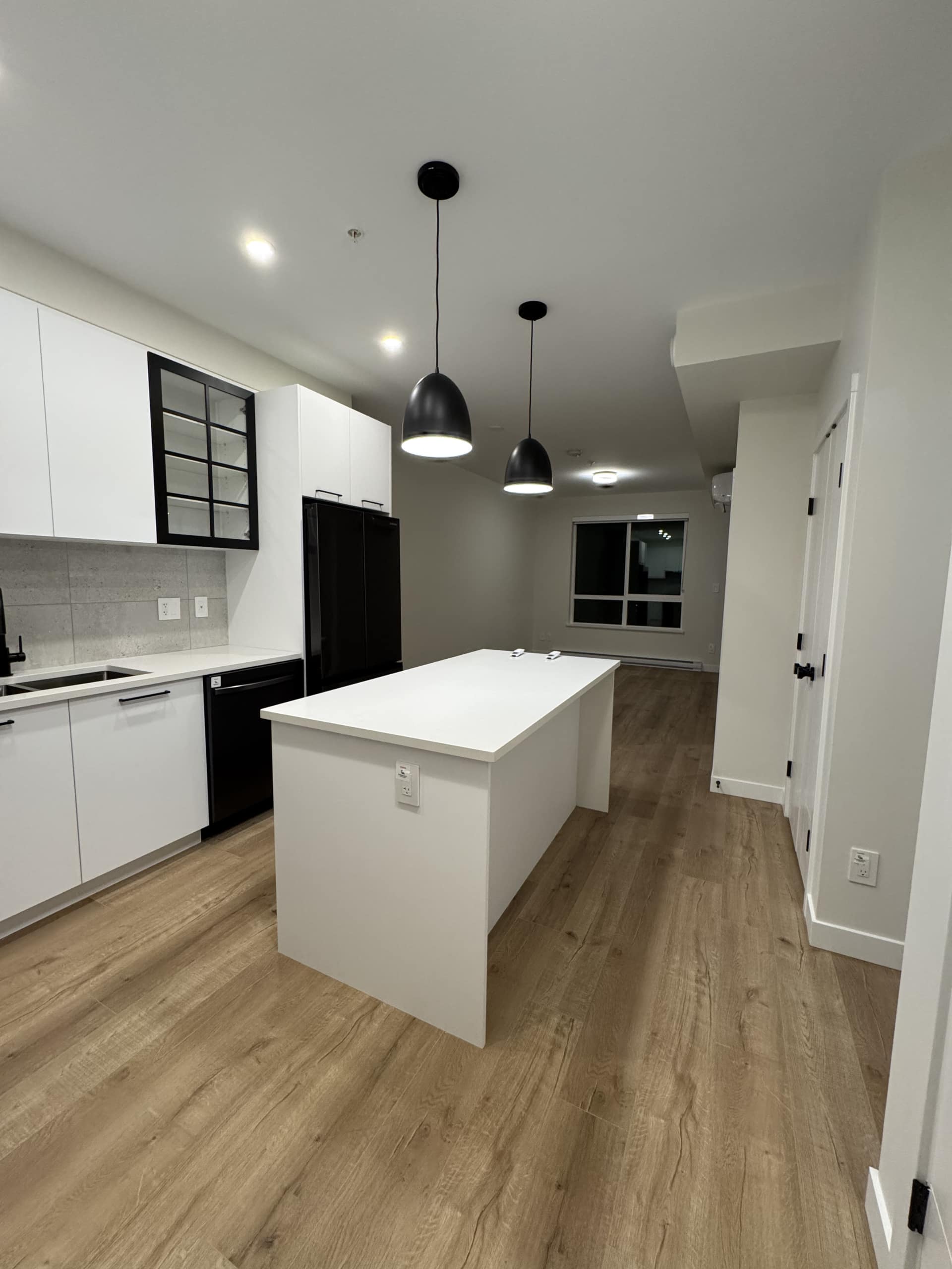 320-8117 200A Street, Langley BC V2Y 3W9