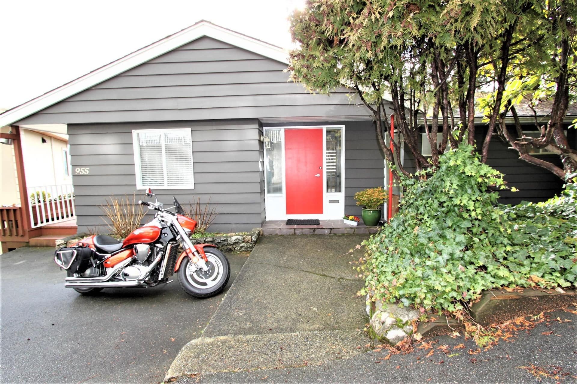 955 Duchess Avenue, West Vancouver BC V7T 1G8