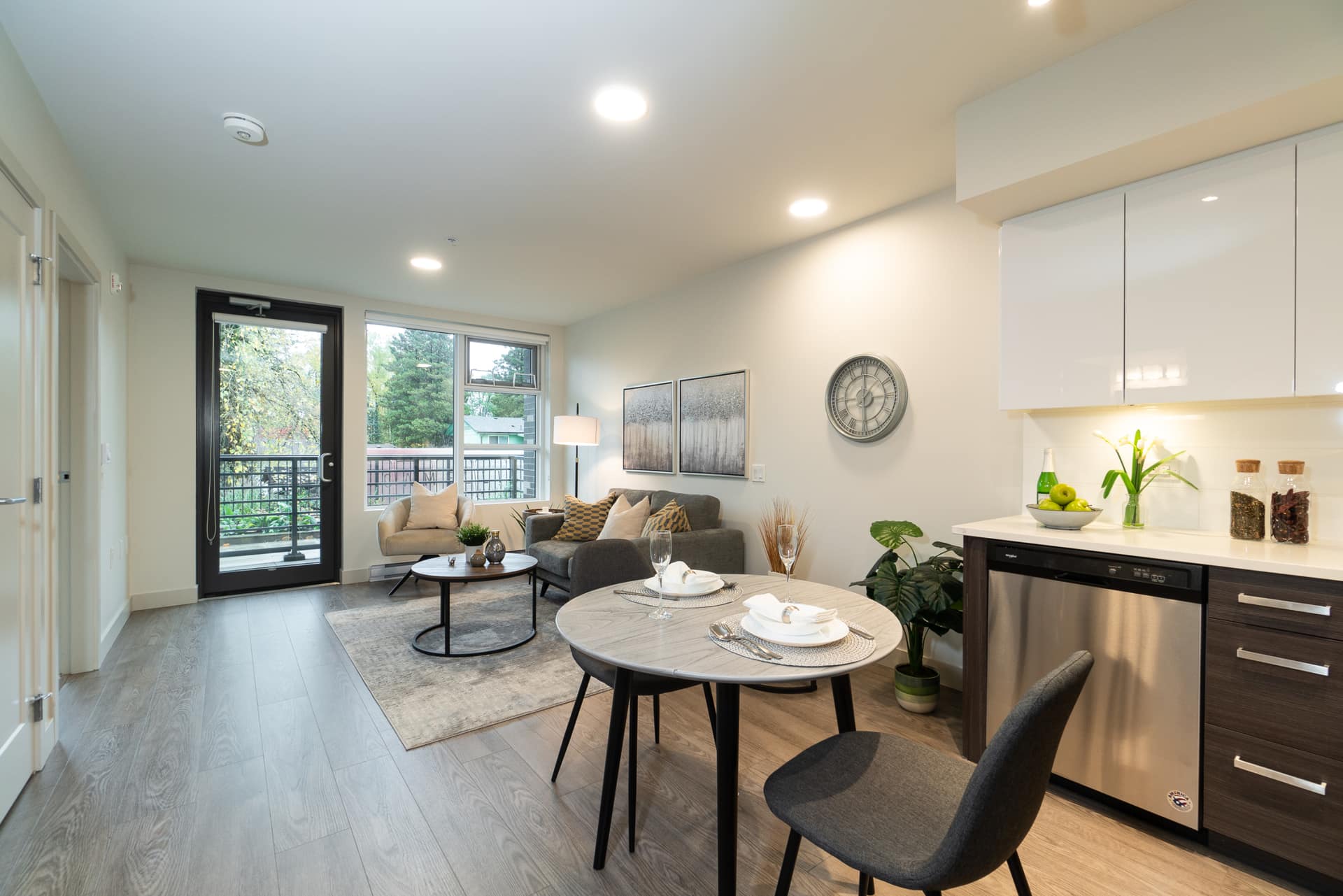 218-10928 132nd Street, Surrey BC V3T 3W7