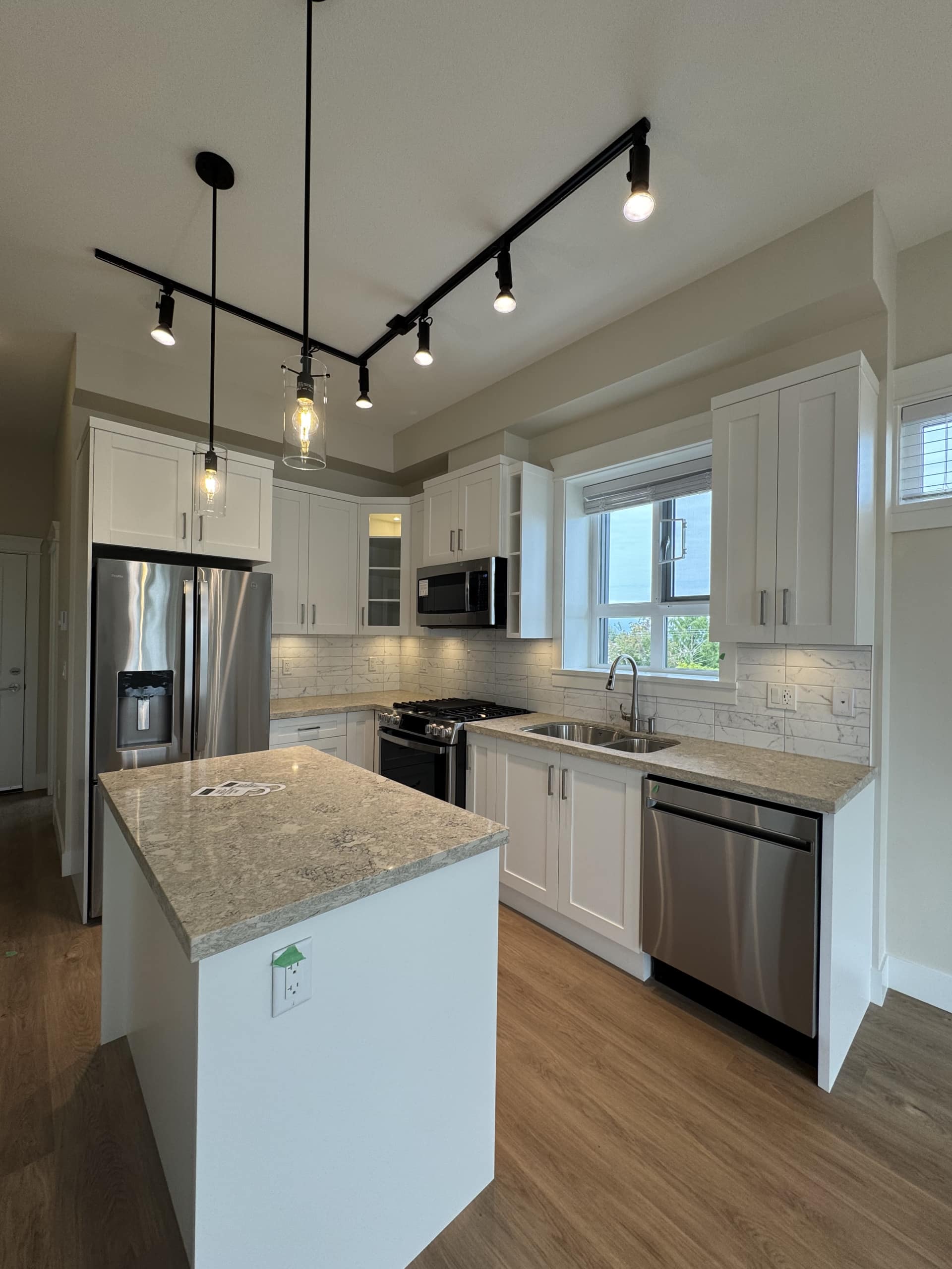 420-20932 83 Avenue, Langley BC V2Y2C4