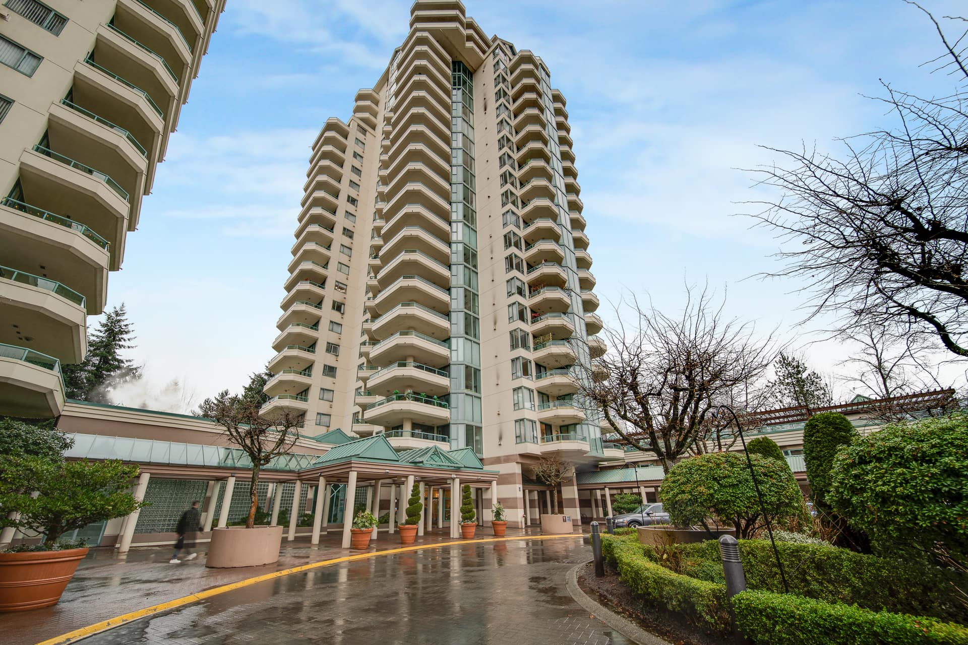 338 Taylor Way #20d, West Vancouver, BC V7T 2Y2
