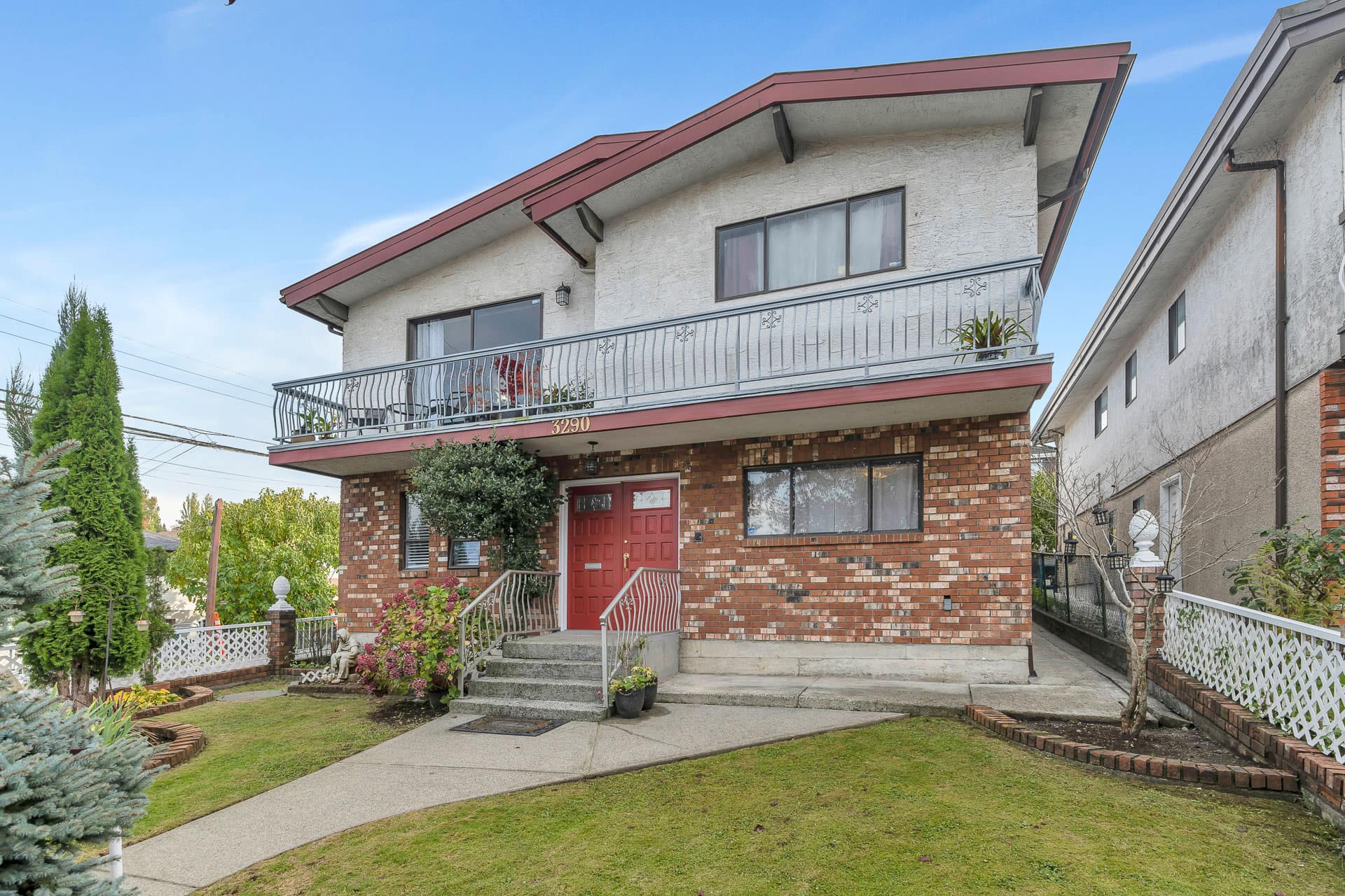 3290 E 14th Avenue, Vancouver, BC.