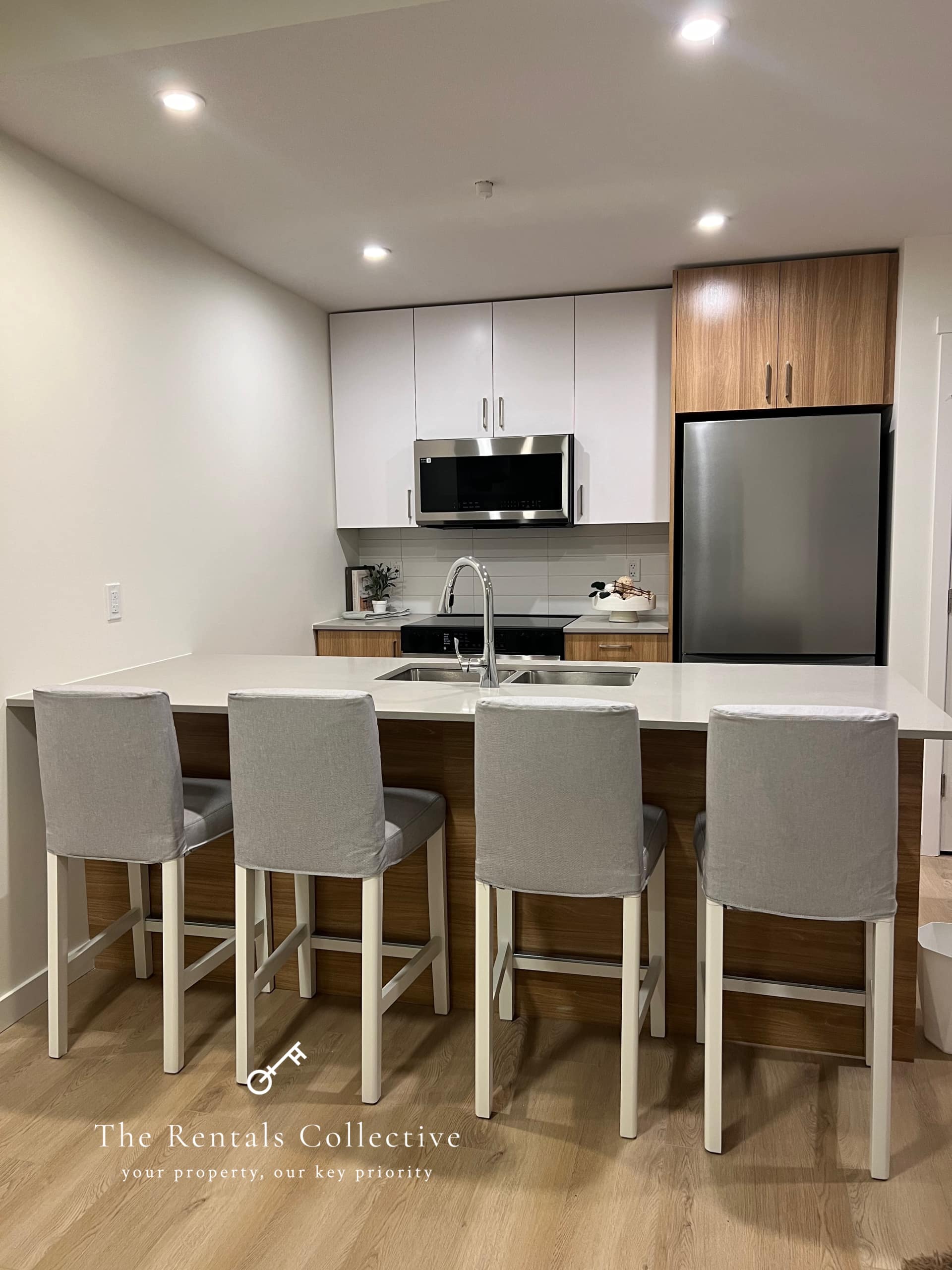 2530 Shoreline Dr UNIT M, Lake Country, BC V4V 2T2
