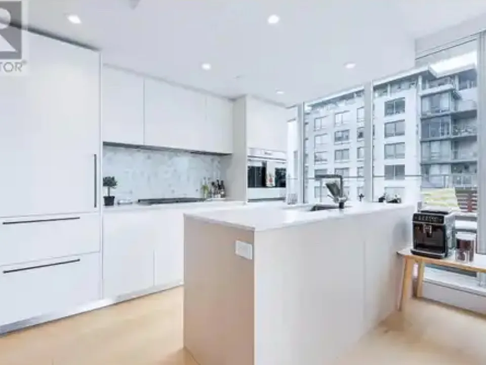 504-1180 Broughton St , Vancouver, BC V6G 2B1