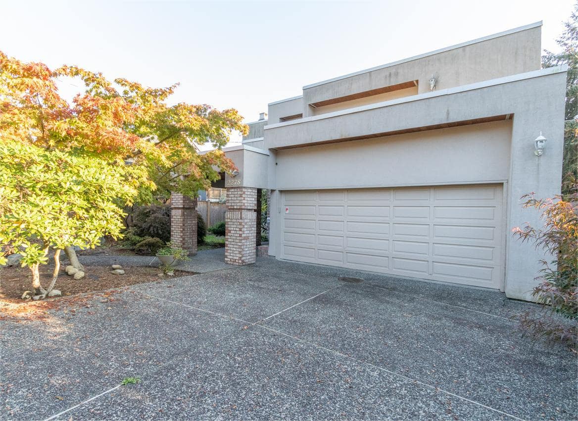 2278 Jefferson Avenue, West Vancouver, BC