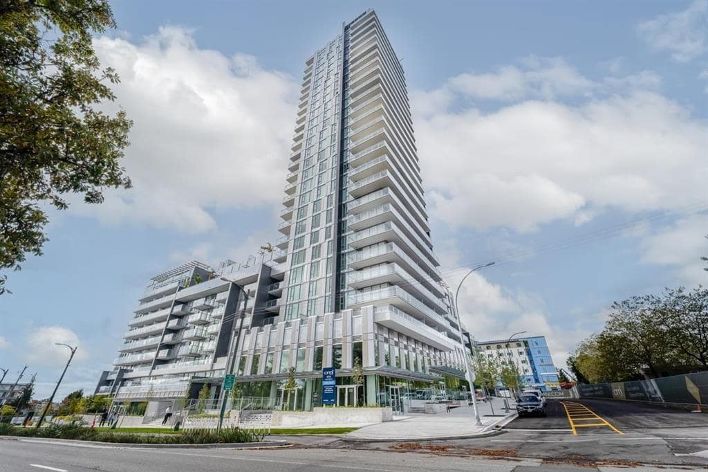 7433 Cambie Street #2006, Vancouver, BC