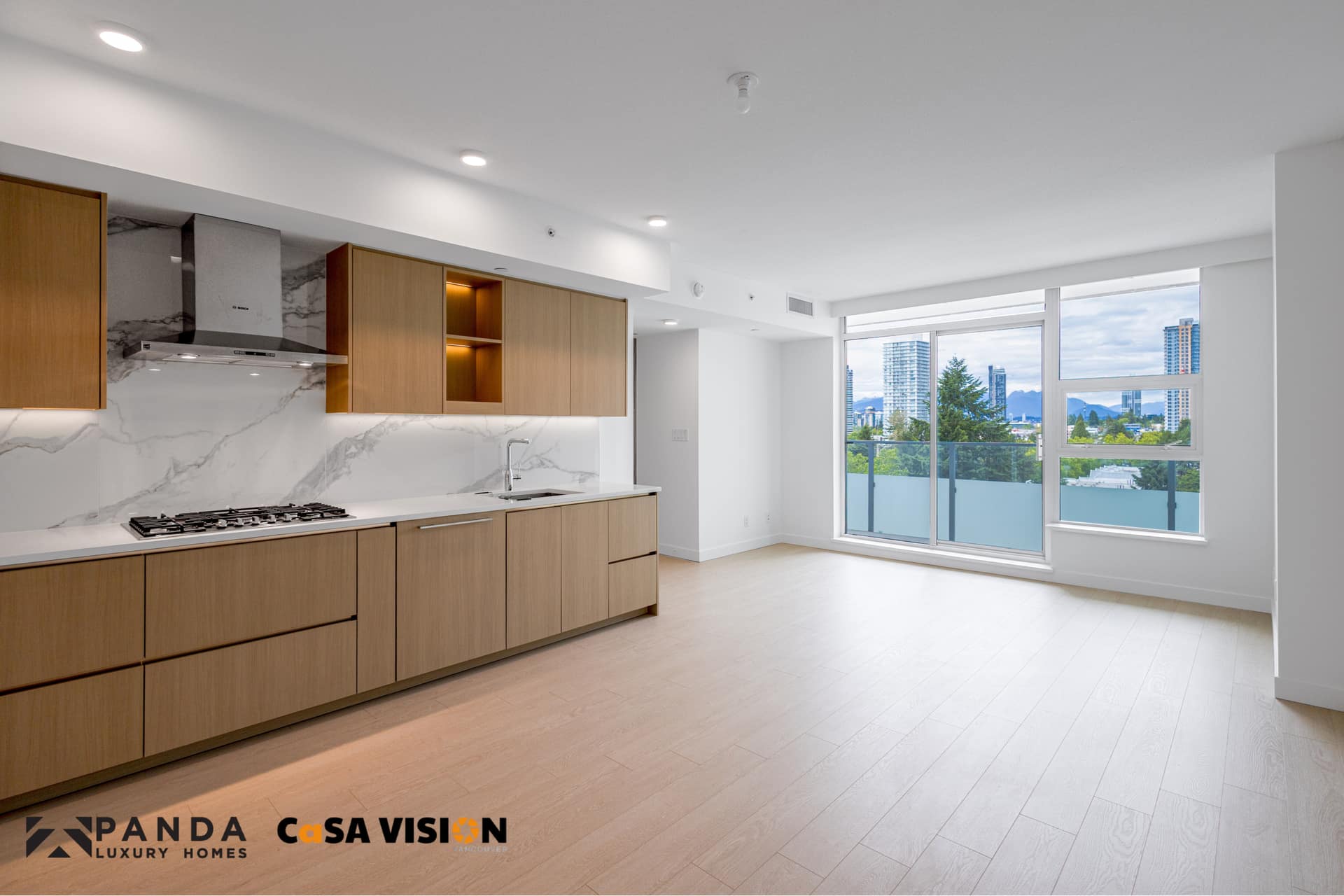 13768 100th Avenue unit 909, Surrey, BC V3T 0L5