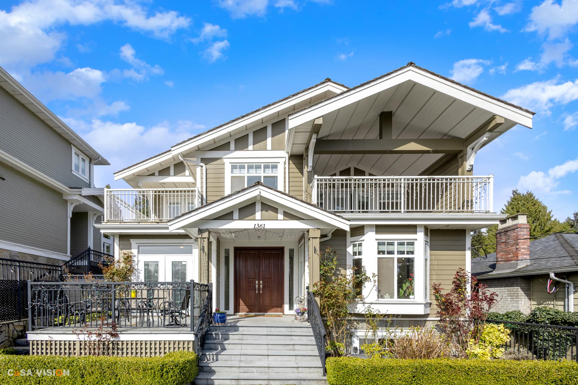 1361 Lawson Avenue, West Vancouver, BC