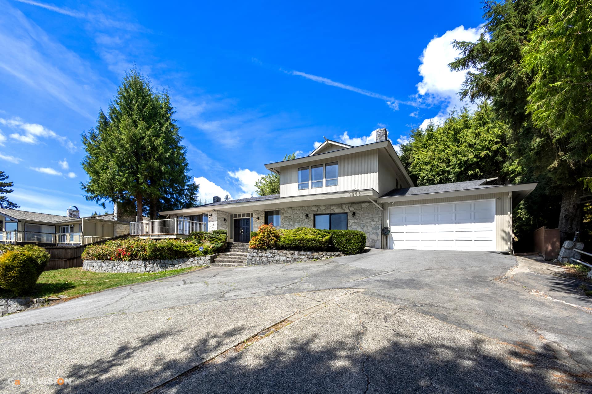 1365 Crestwell Rd, West Vancouver, BC