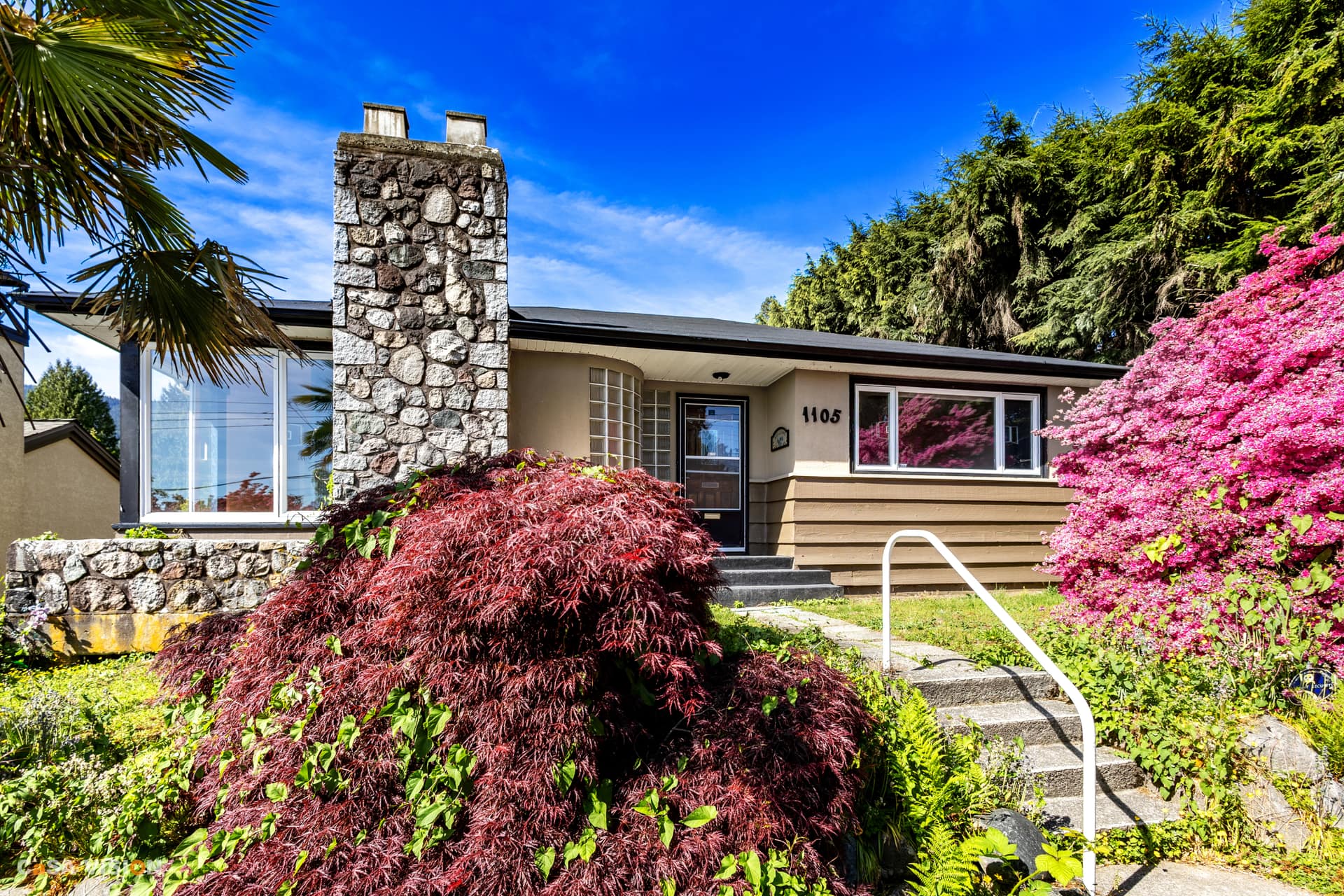 1105 Gordon Ave, West Vancouver, BC, V7T 1P8