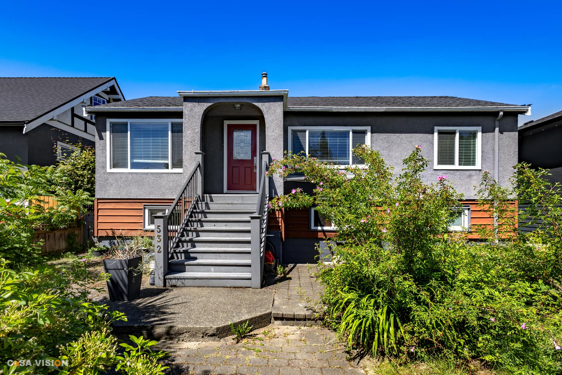 Upper Level-532 5th St E, North Vancouver, BC