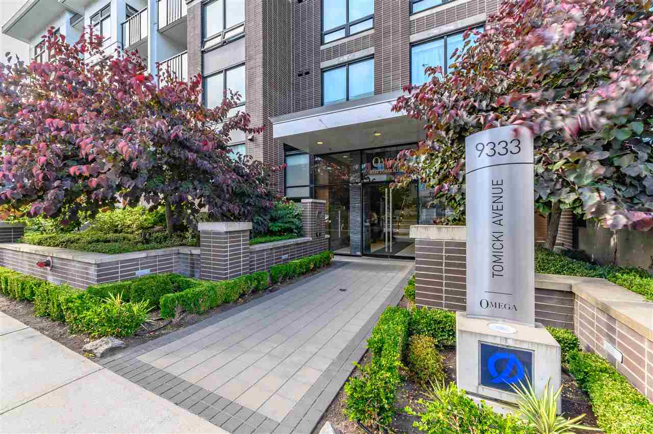 9333 Tomicki Avenue #402, Richmond, BC