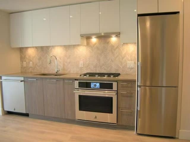 8570 Rivergrass Drive #607, Vancouver, BC