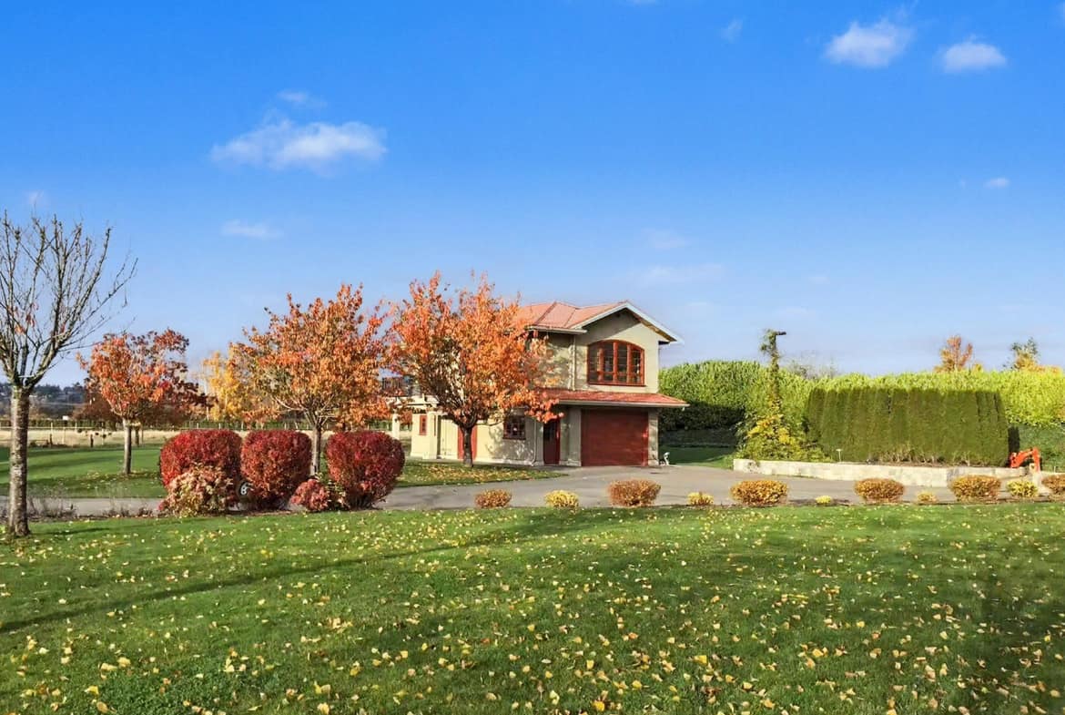Coach House – 14185 Rio PL