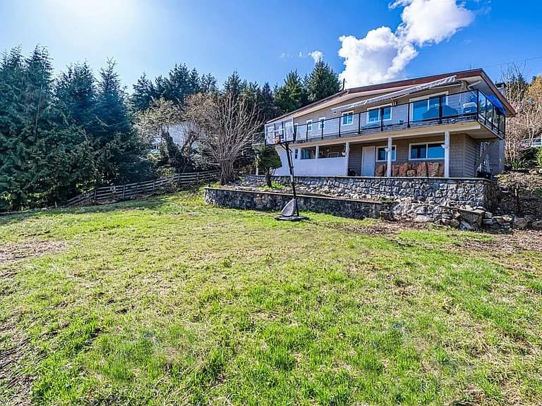 520 Ballantree Place, West Vancouver, BC
