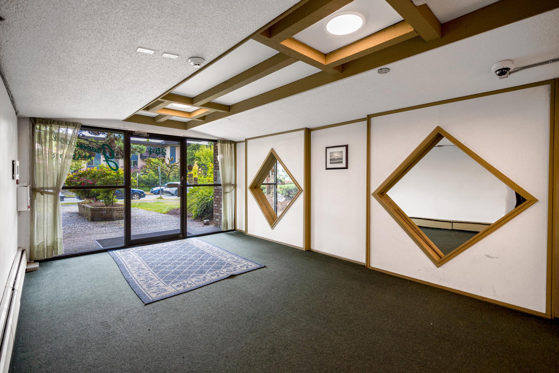 254 West 3rd Street #203, North Vancouver, BC
