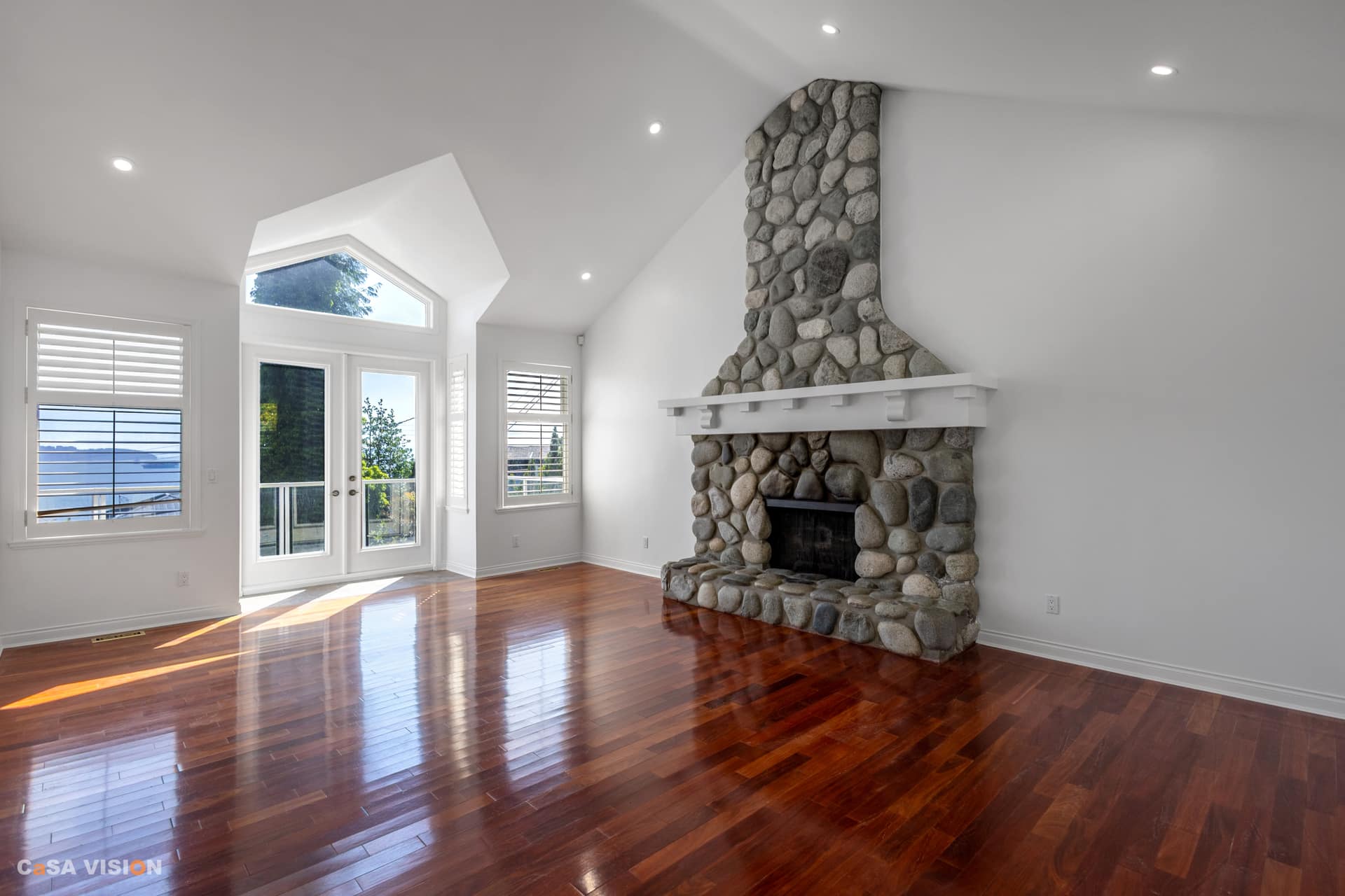 3175 Mathers Avenue, West Vancouver, BC